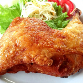 CƠM GÀ GÓC TƯ 